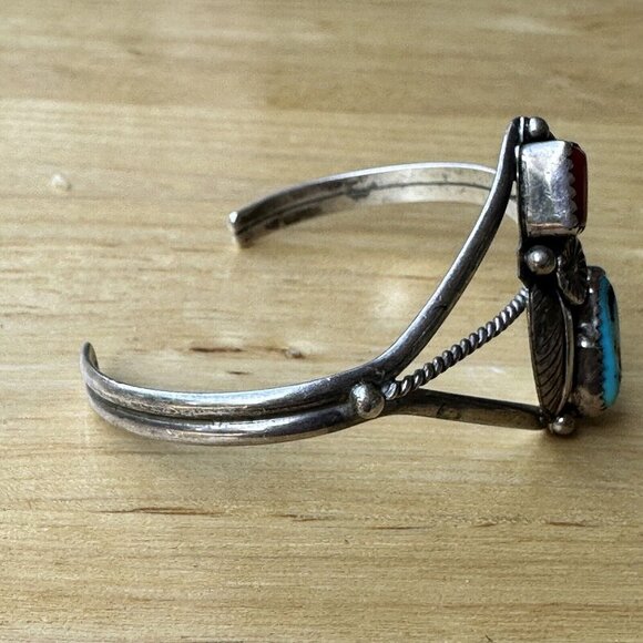 Navajo Johnny Pitchlynn Cuff Bracelet Size 6.25 Turquoise Coral Sterling 12.8g - Picture 5 of 9